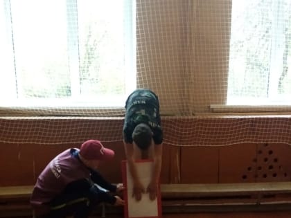 В МОУ СОШ с. Старая Потловка 13 октября 2023 года прошел день здоровья «Сдаём нормы ГТО»