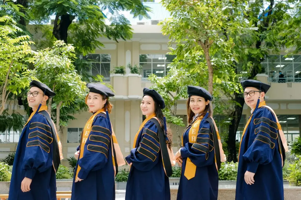Mất bằng đại học có được cấp lại không? Hướng dẫn chi tiết và nhanh chóng