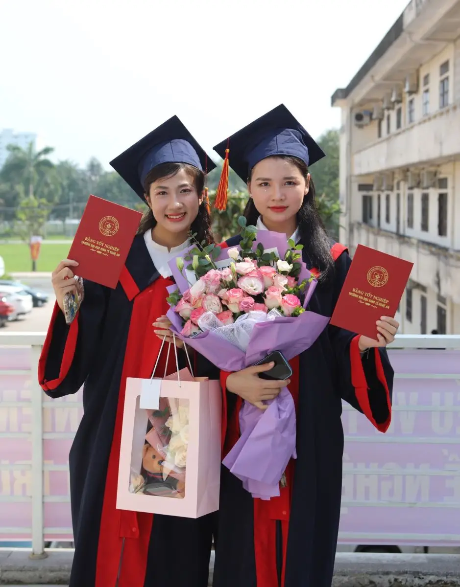 Làm Bằng Cấp Quận Bình Thạnh TPHCM - Uy Tín, Giá Rẻ, Nhanh Chóng