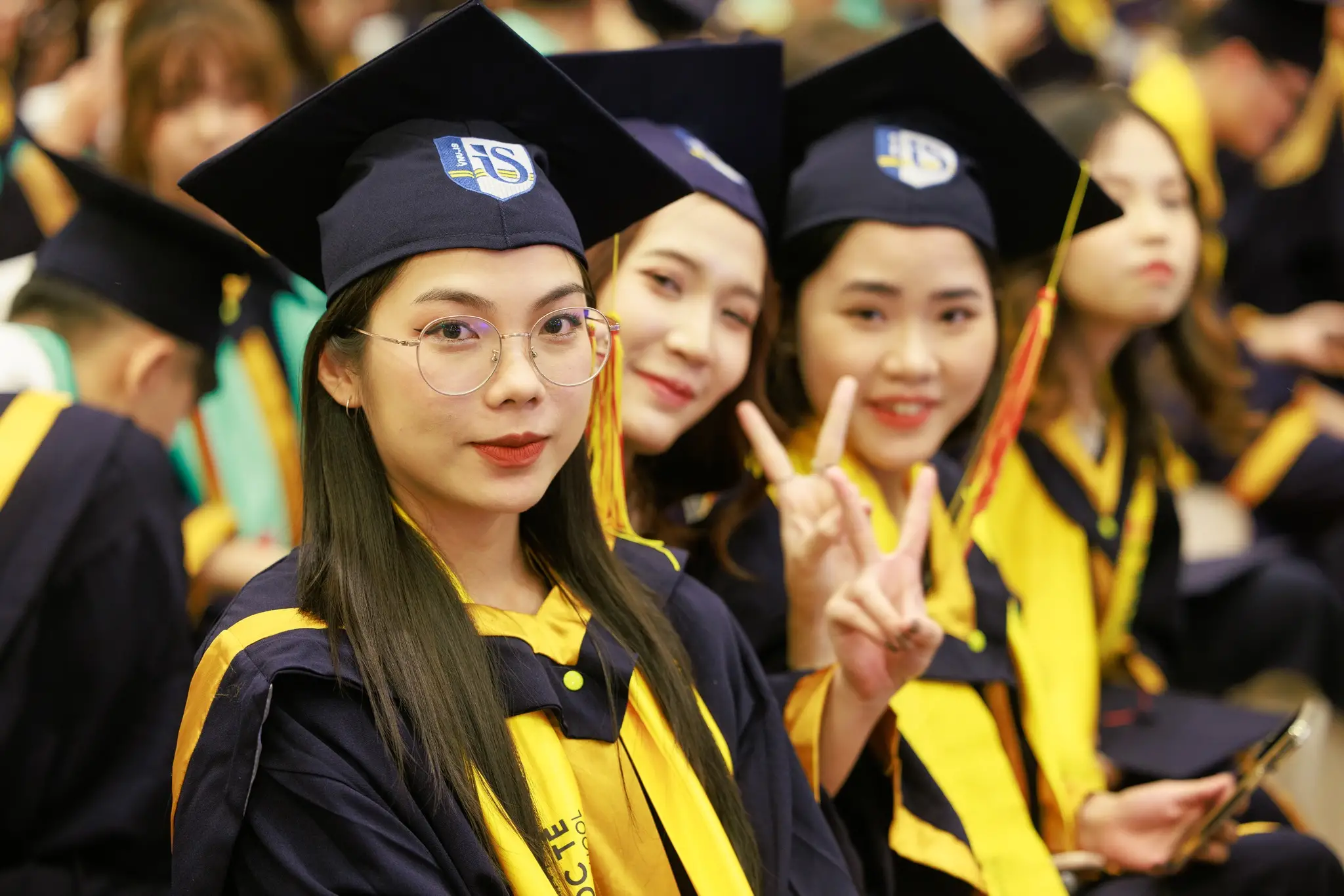 Làm Bằng Cấp Quận Tân Phú TPHCM - Uy Tín, Nhanh Chóng, Giá Rẻ