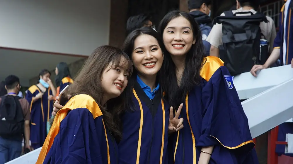 Làm Bằng Cấp Huyện Hóc Môn TPHCM Có Hồ Sơ Gốc - Uy Tín Nhất