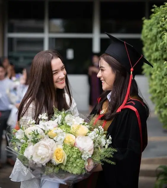 Chạy Bằng Đại Học Uy Tín, Giá Rẻ, Có Hồ Sơ Gốc - Làm Bằng VIP