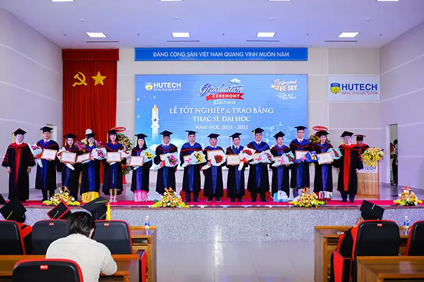 Chạy Bằng Đại Học Uy Tín, Giá Rẻ, Có Hồ Sơ Gốc - Làm Bằng VIP