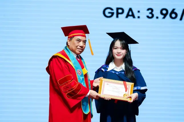 Mua Bằng Đại Học Giả Uy Tín, Giá Rẻ, Như Thật- Không Bị Phát Hiện