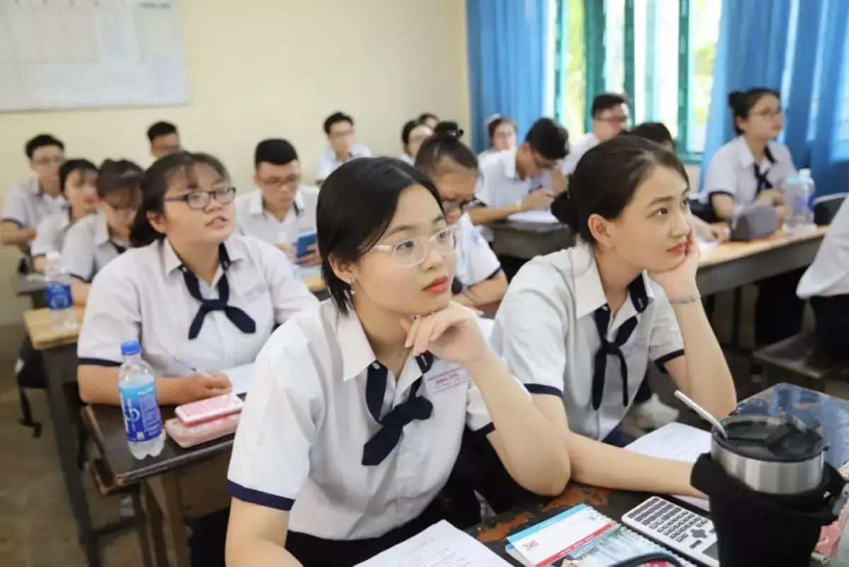 Học Bổ Túc Cấp 3 Mất Bao Lâu? Thông Tin Chi Tiết