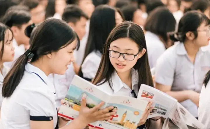 Tại sao nên học đại học? Những lý do bạn nên học đại học?