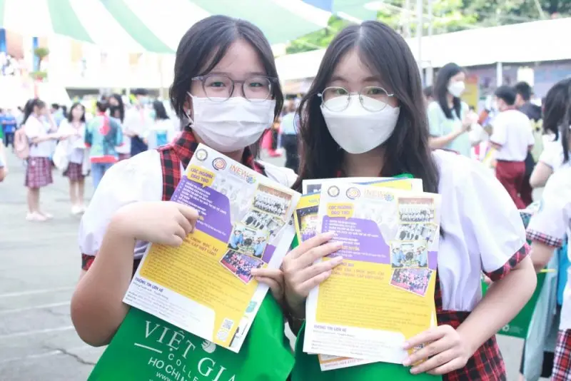 Tại sao không nên học đại học? Liệu có phải con đường duy nhất để thành công?