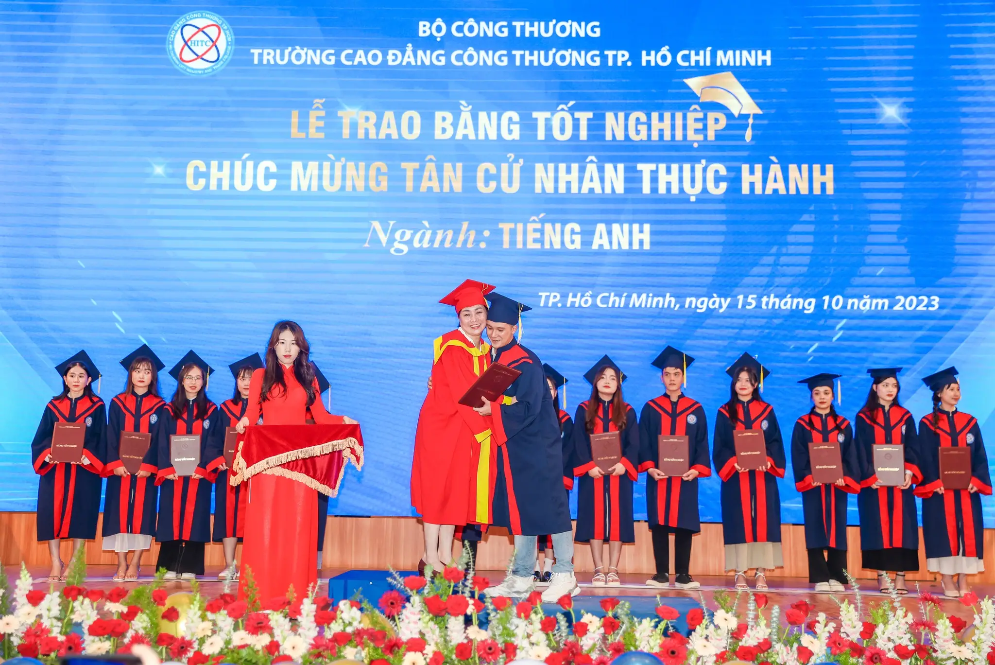 Làm Bằng Đại Học Hà Nội Có Hồ Sơ Gốc, Tem Phôi Thật - Làm Bằng VIP Làm Bằng Đại Học Hà Nội Có Hồ Sơ Gốc, Tem Phôi Thật - Làm Bằng VIP