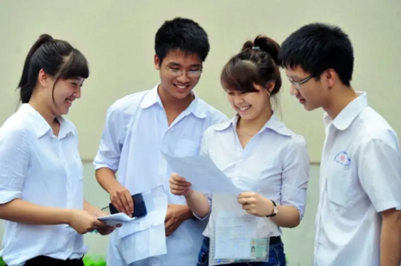 Cấp lại bản sao bằng tốt nghiệp THPT: Thủ tục, nơi cấp, online - Hướng dẫn chi tiết