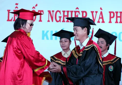 Tìm hiểu chi tiết về phôi bằng đại học Quy định, quản lý và những vấn đề liên quan