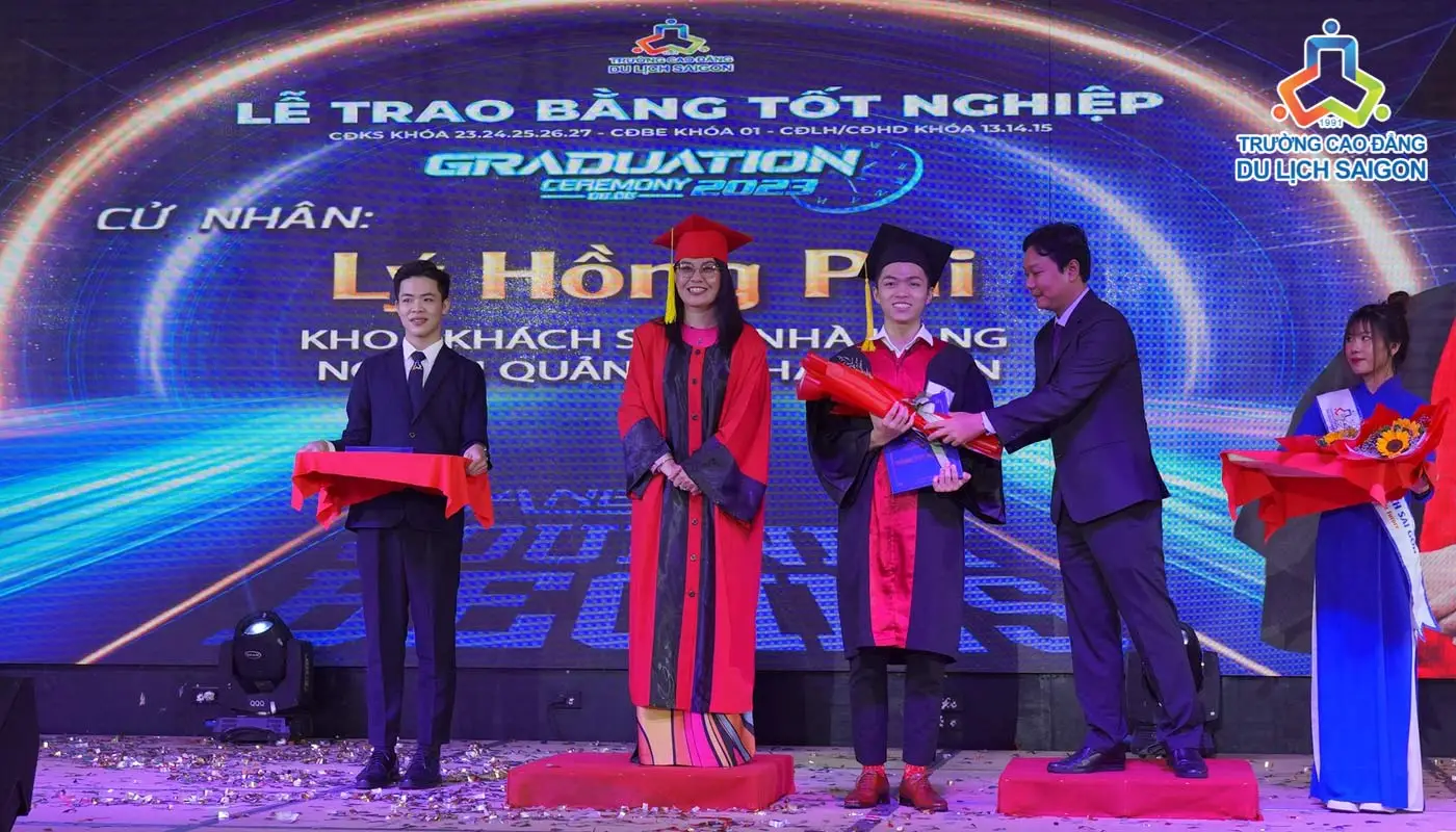 Làm Bằng Đại Học Giả Uy Tín - Nơi Nào Đảm Bảo Chất Lượng?
