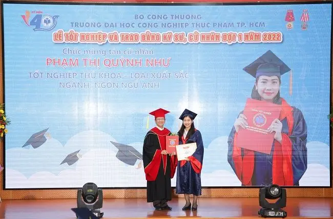 Trường Đại học Công nghiệp Thực phẩm là công hay tư?