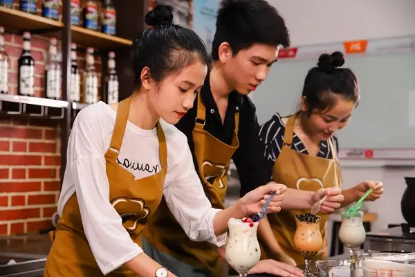 Học Nghề Cho Nữ - Khám Phá Cơ Hội Thành Công