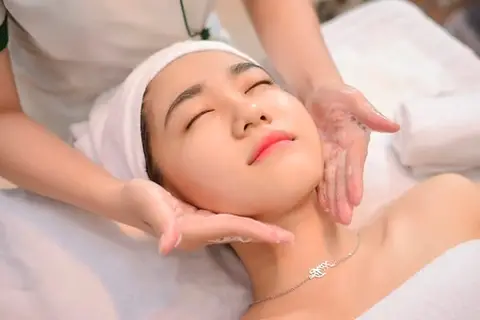 Nên Học Nghề Gì Cho Nữ Không Bằng Cấp? Chọn Ngành Nghề Hấp Dẫn!