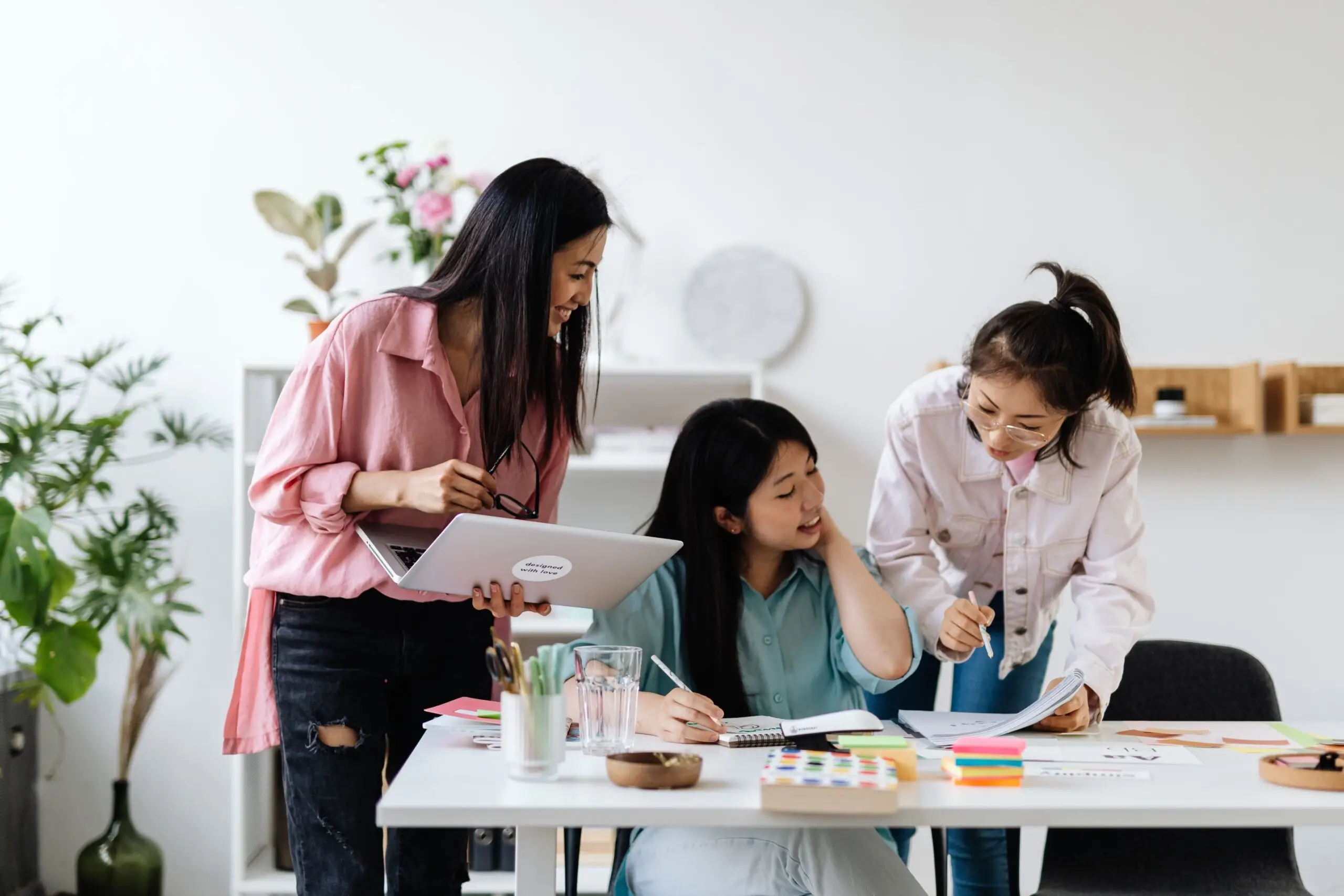 Bằng Cấp 3 Làm Được Nghề Gì? Cơ Hội Nghề Nghiệp Cho Bạn