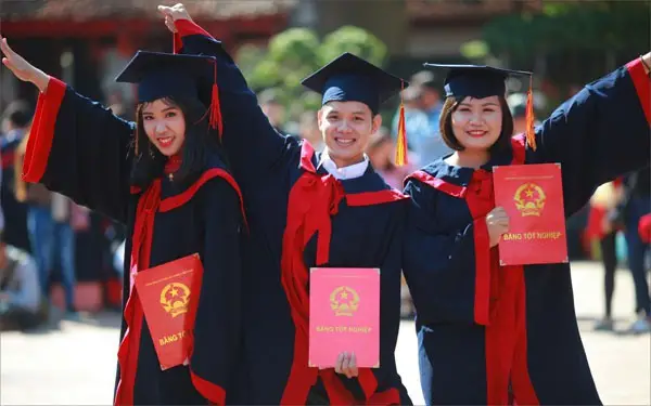 Chạy Bằng Đại Học Giá Rẻ - Nâng Cao Giá Trị Bản Thân