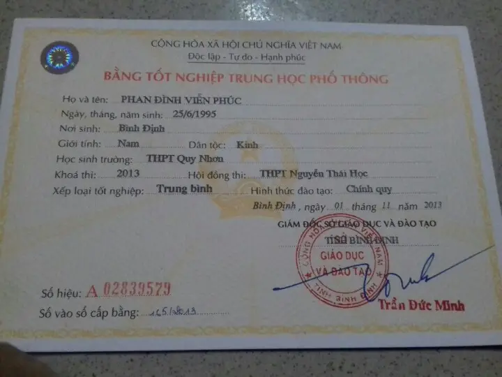 Làm bằng cấp 3 giá rẻ, uy tín, bảo hành 35 năm - Làm Bằng VIP
