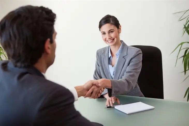 Nhà tuyển dụng phát hiện bằng giả - Tiêu chí lựa chọn cơ sở làm bằng thật uy tín
