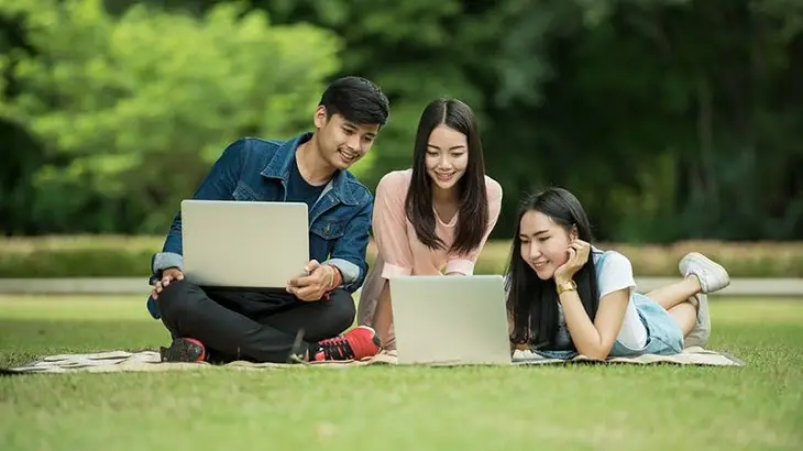 Tại sao không nên học đại học? - Lựa chọn con đường riêng