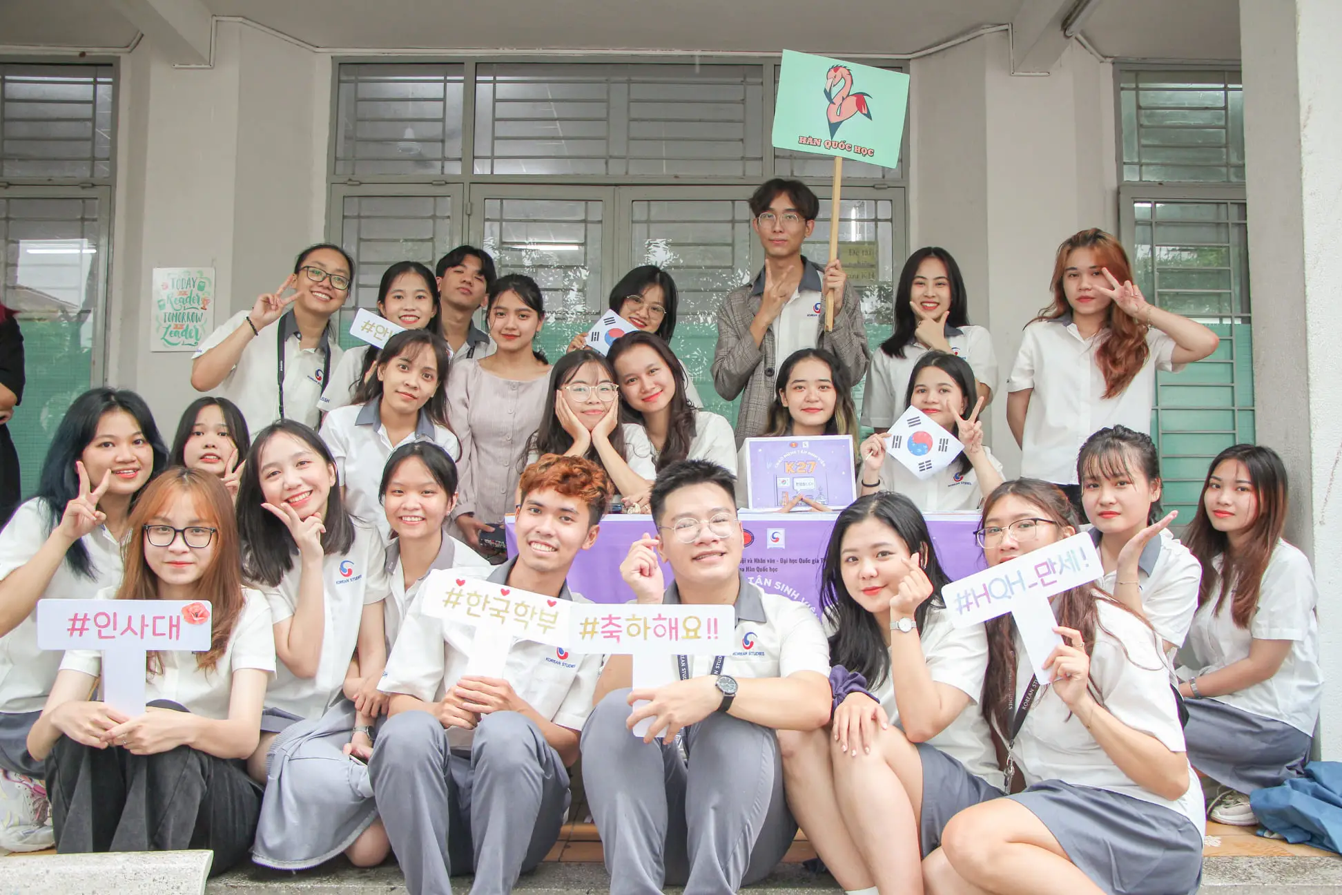 Phiên dịch tiếng Hàn có cần bằng Đại học?