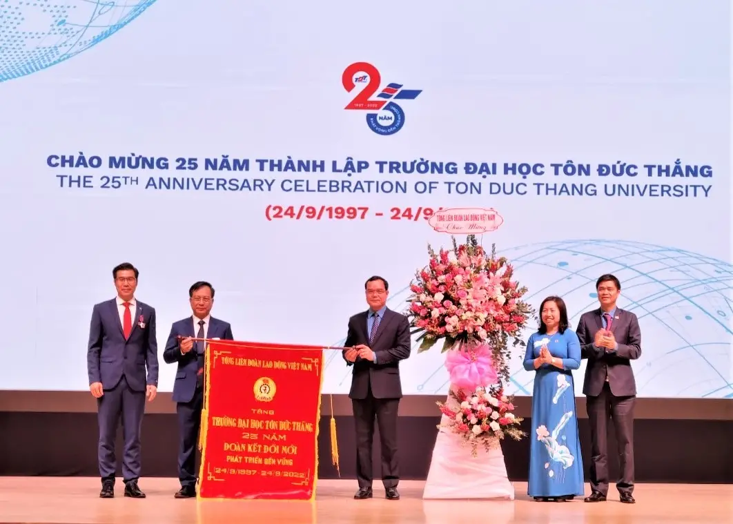 Đại học Tôn Đức Thắng có phải trường top không?