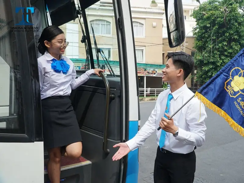 Học xong cấp 3 nên học nghề gì? - Bí kíp chọn nghề phù hợp