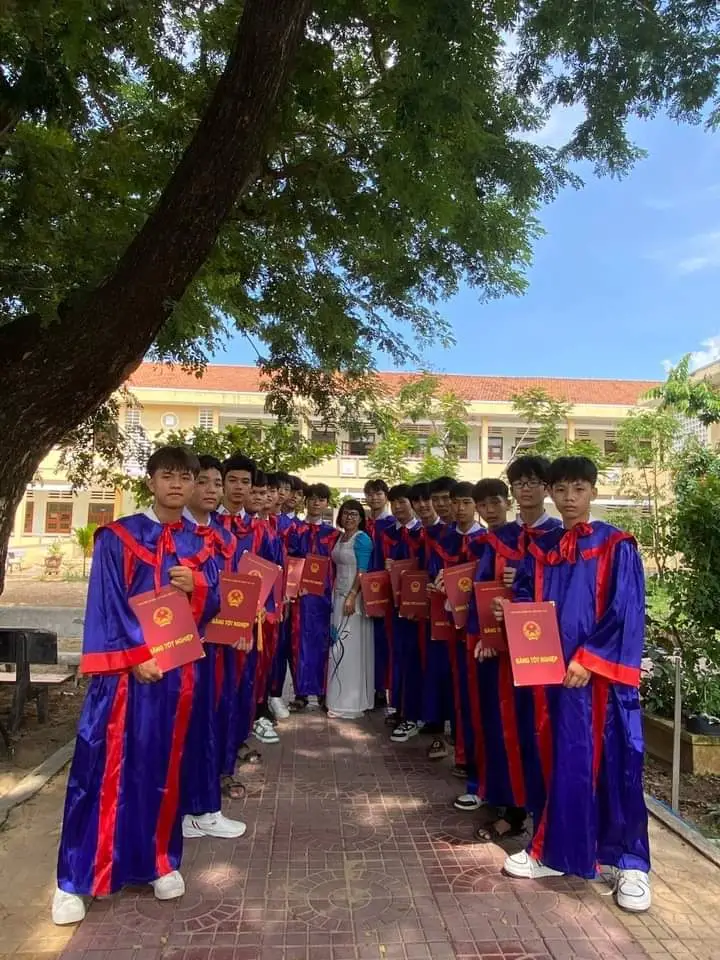 Hướng dẫn viết đơn xin cấp lại bằng tốt nghiệp THCS