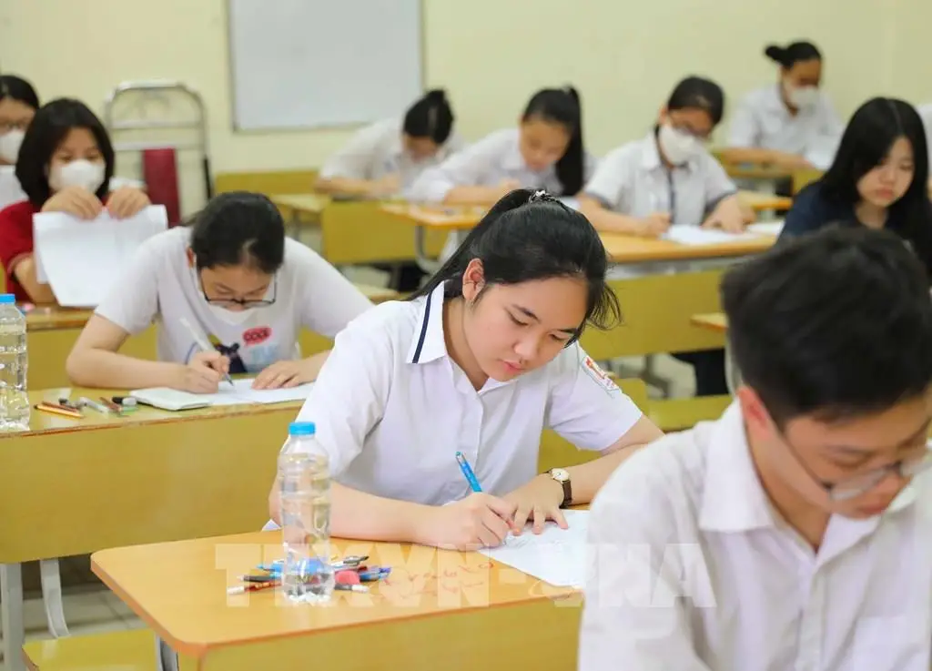 Mẫu đơn xin cấp lại bằng tốt nghiệp THPT Hướng dẫn đầy đủ và chi tiết