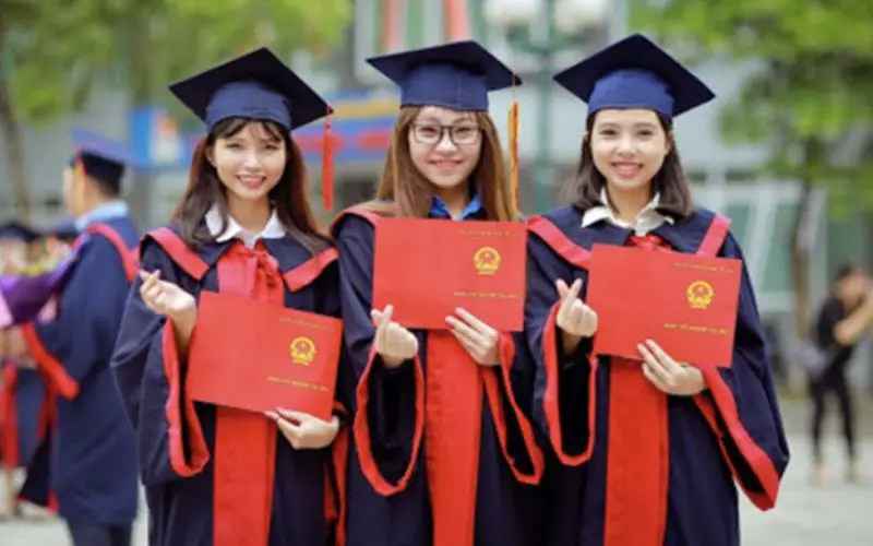 Làm bằng đại học liên thông tại Làm Bằng VIP - Giải pháp tối ưu cho con đường học vấn