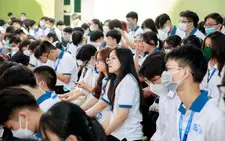 Có nên thi lại đại học không?