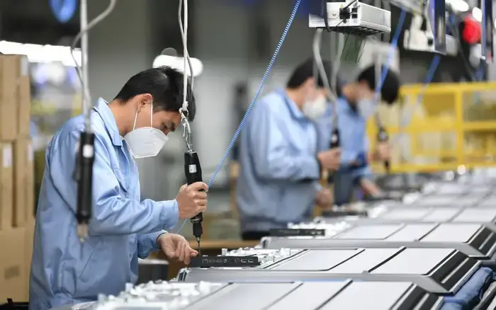 Không có bằng cấp 3 có đi XKLĐ được không?