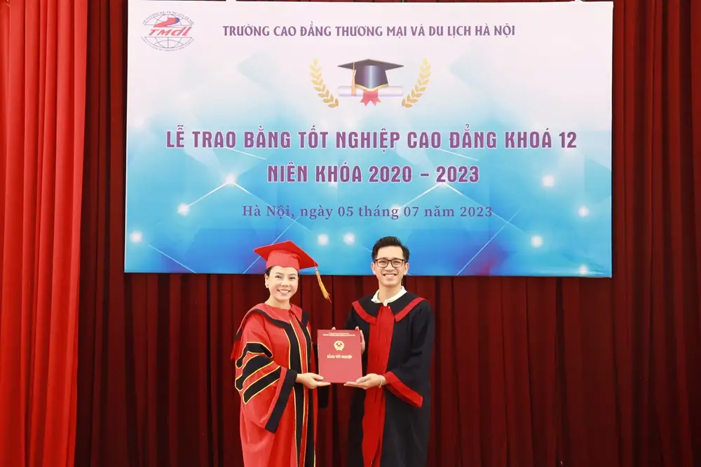 Bằng Cao đẳng: Khái niệm, Loại hình và Giá trị