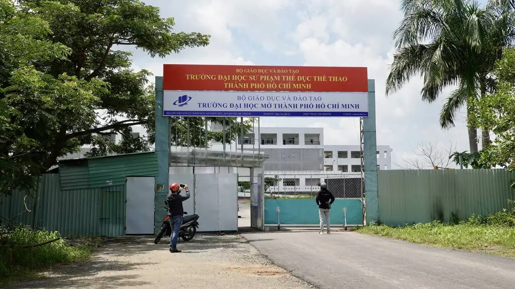Học phí hệ đào tạo từ xa đại học mở tphcm