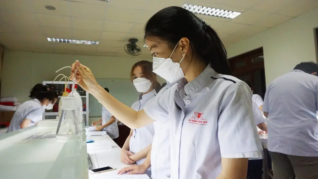 Bằng giỏi đại học cần điều kiện gì?