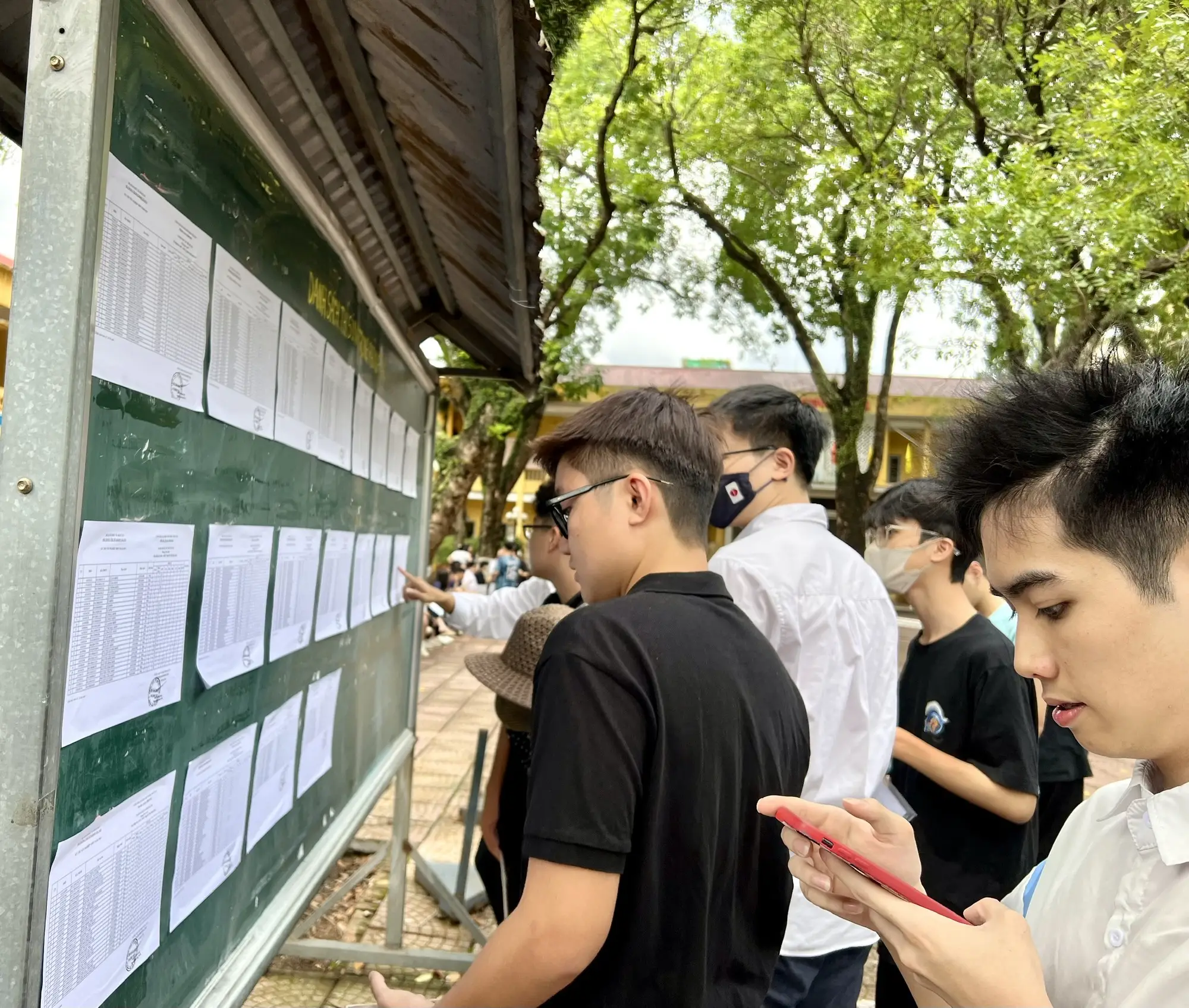 Xin Cấp Bằng Tốt Nghiệp THPT Sớm Ở Đâu? Thủ Tục Điều Kiện