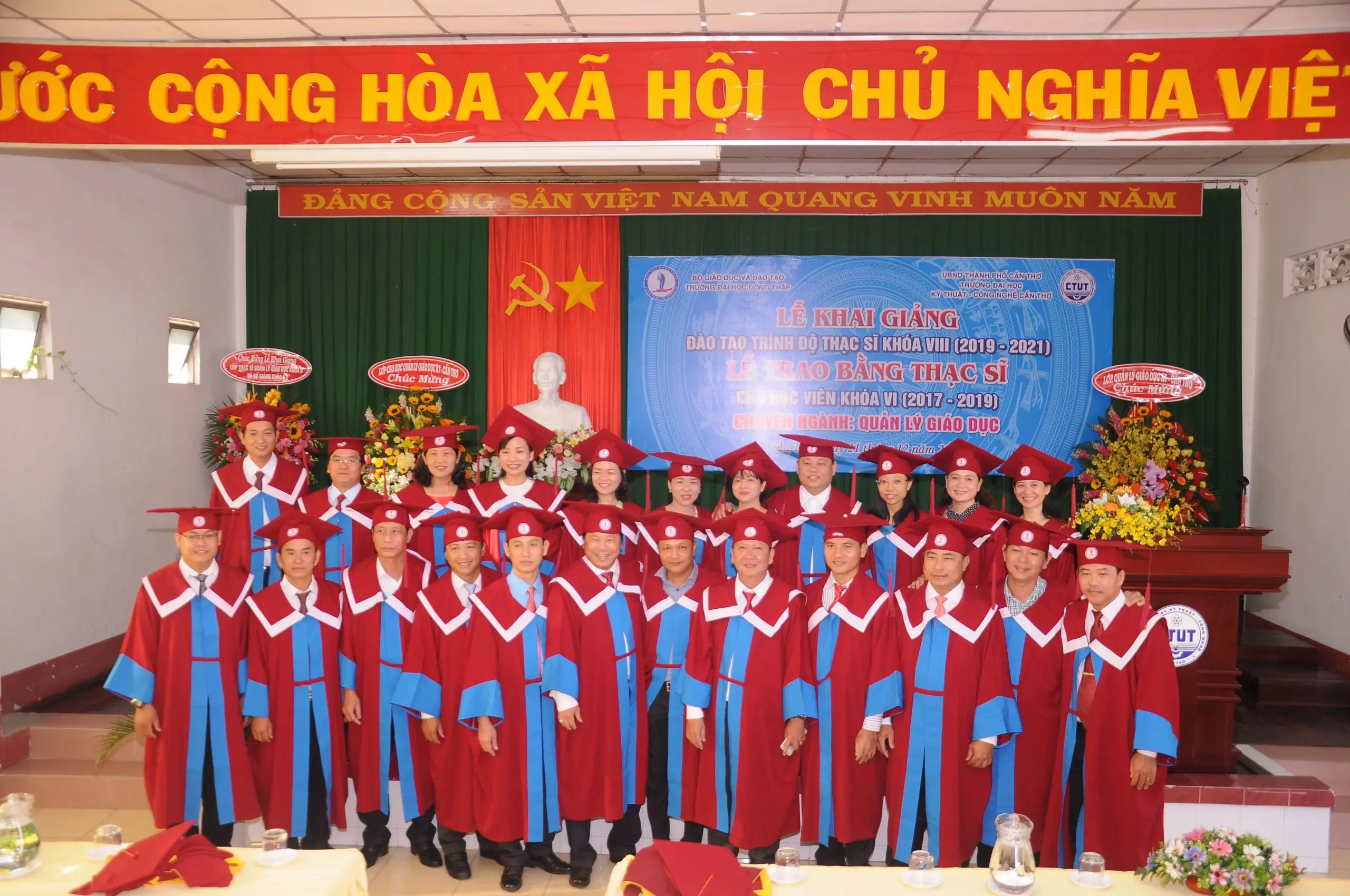 Làm Bằng Cấp Chứng Chỉ Giá Rẻ, Uy Tín Tại Làm Bằng VIP