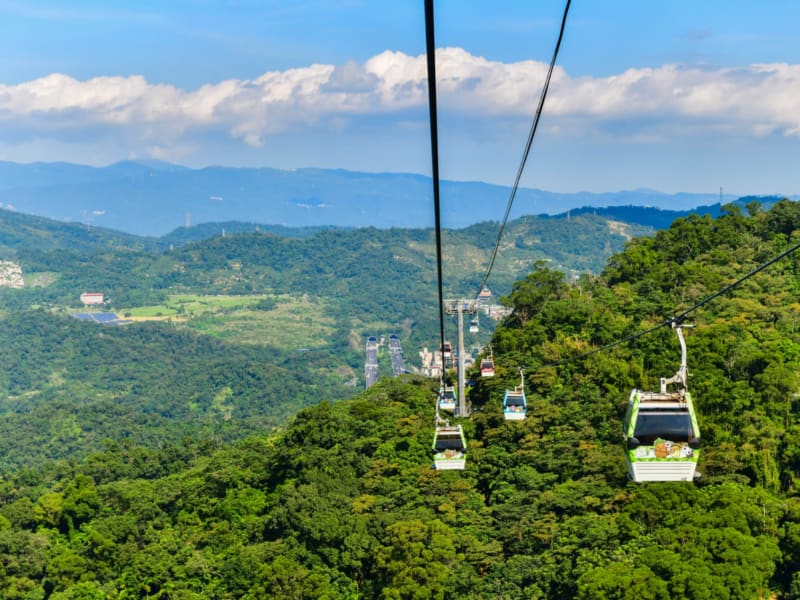 Enjoy a scenic ride over Taiwan's mountains on the Maokong Gondola