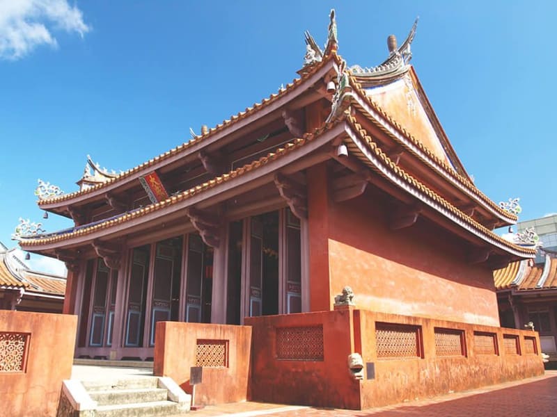 Walk through history at Taiwan's oldest Confucian Temple