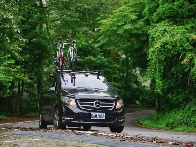 MyTaiwanTour cycling tours is provided by one of our Hyundai Starex or Mercedes vans