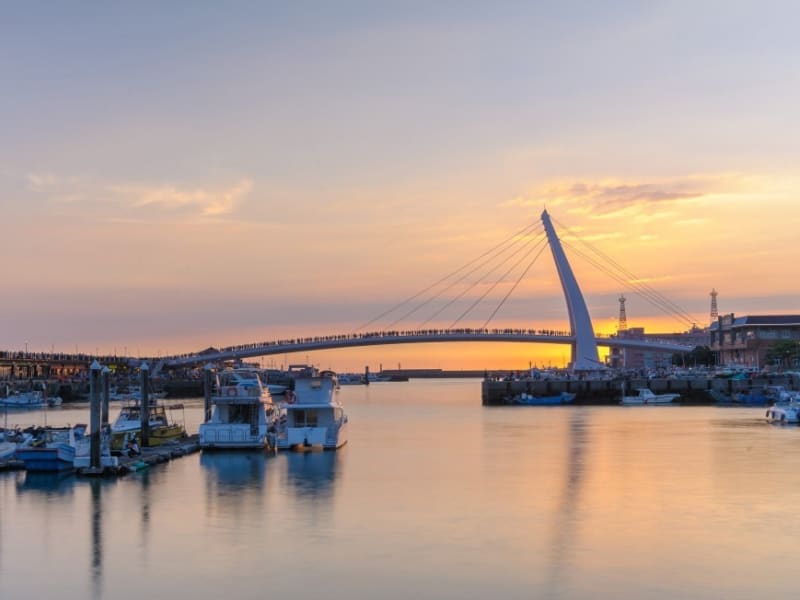 Explore the historic riverfront town of Danshui.