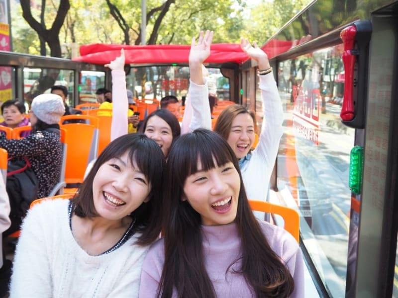 Ride the hop-on-hop-off bus with joy!