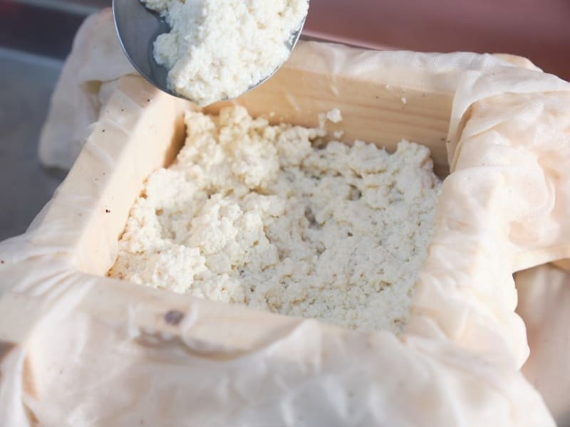 Use your wooden tofu mold to make authentic Daxi tofu