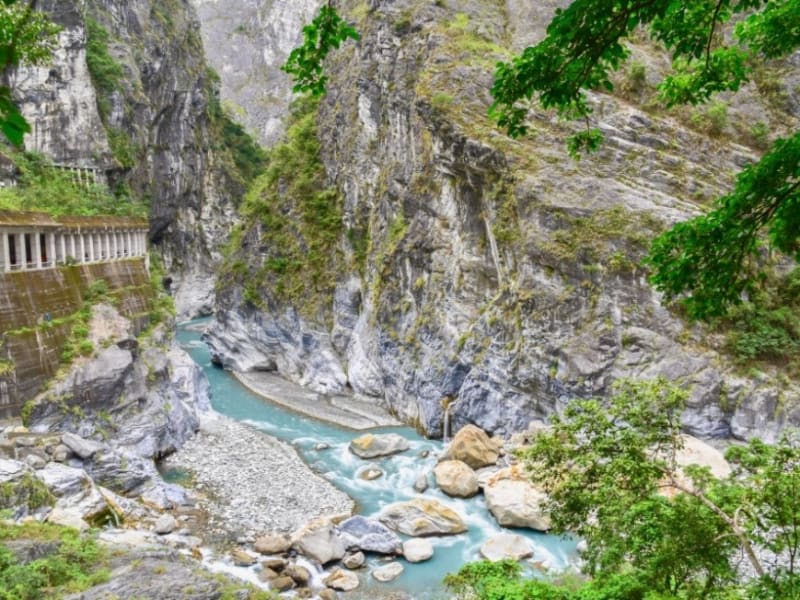 Walk along Taroko Gorge's cliffs, turquoise waters, and discover caves and waterfalls