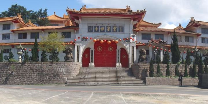 月眉山靈泉禪寺, 圖片共 3 張