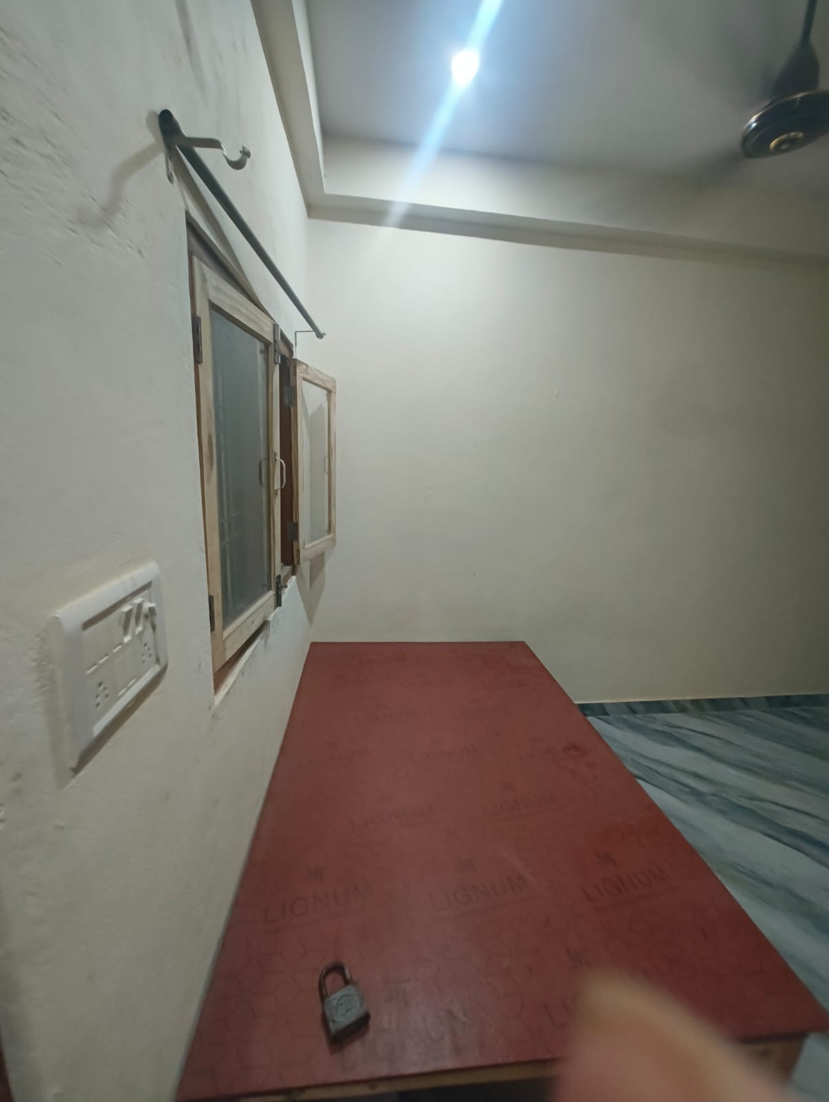 one room with attached kitchen and bathroom - two peoples in Nawabganj, photo 2