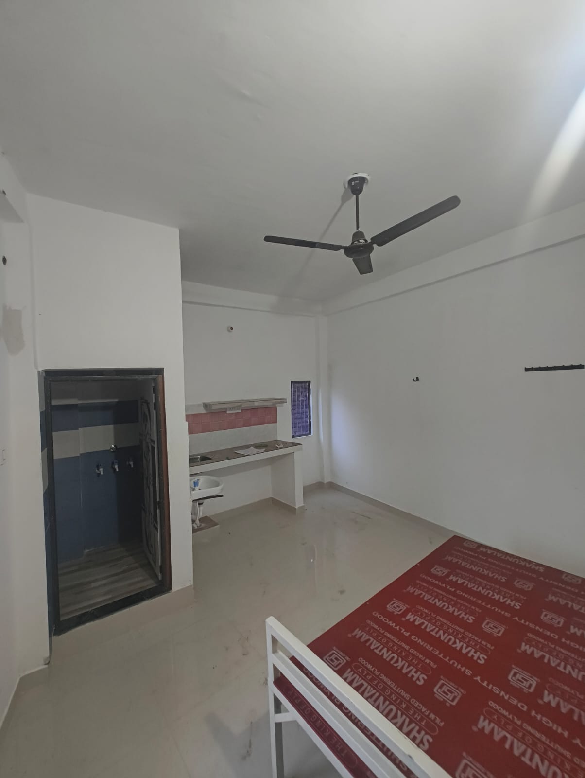 one room with attached kitchen and bathroom - room for rent in Nawabganj