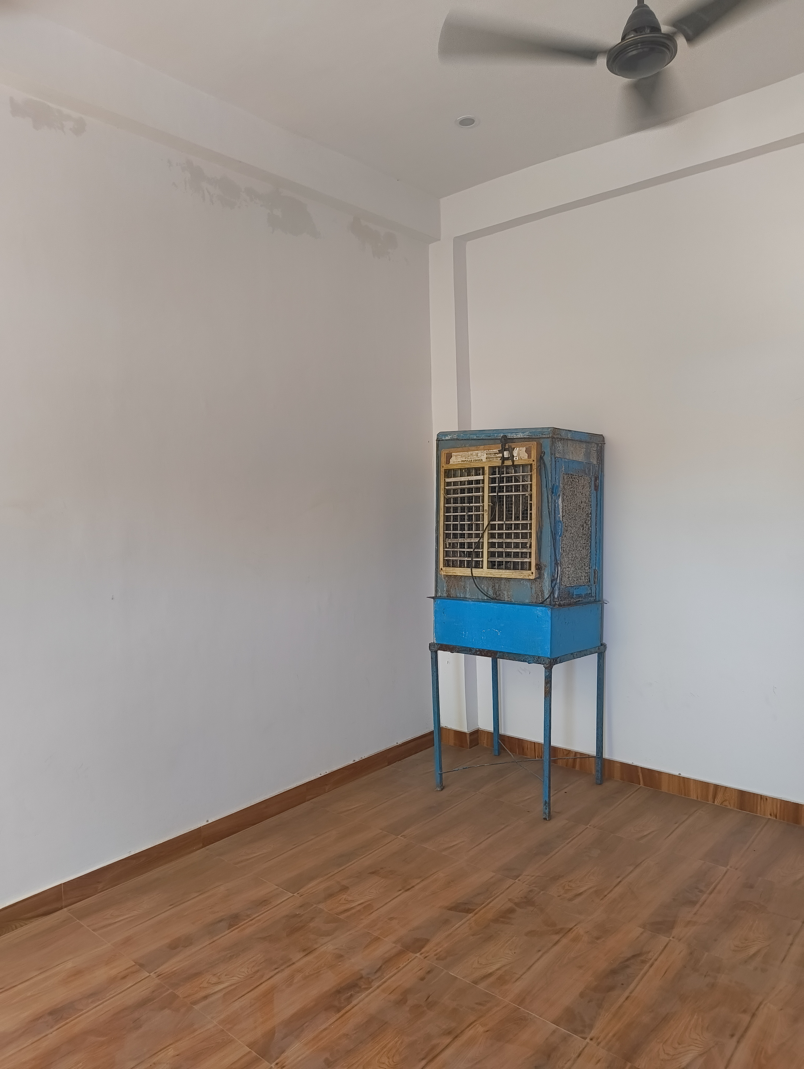 Single room with kitchen - Three persons in Nawabganj, photo 2