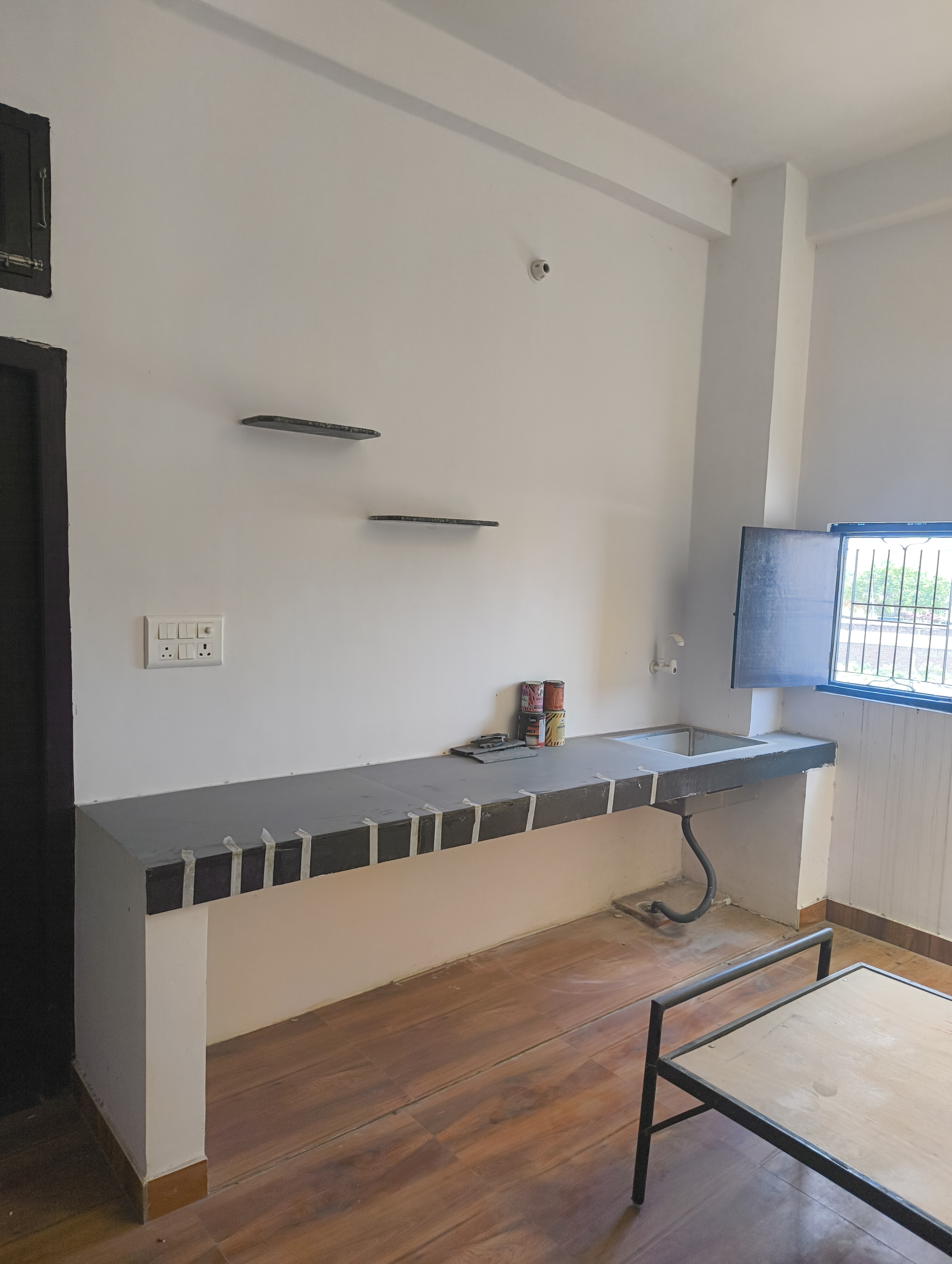 Single room with kitchen - Three persons in Nawabganj, photo 3