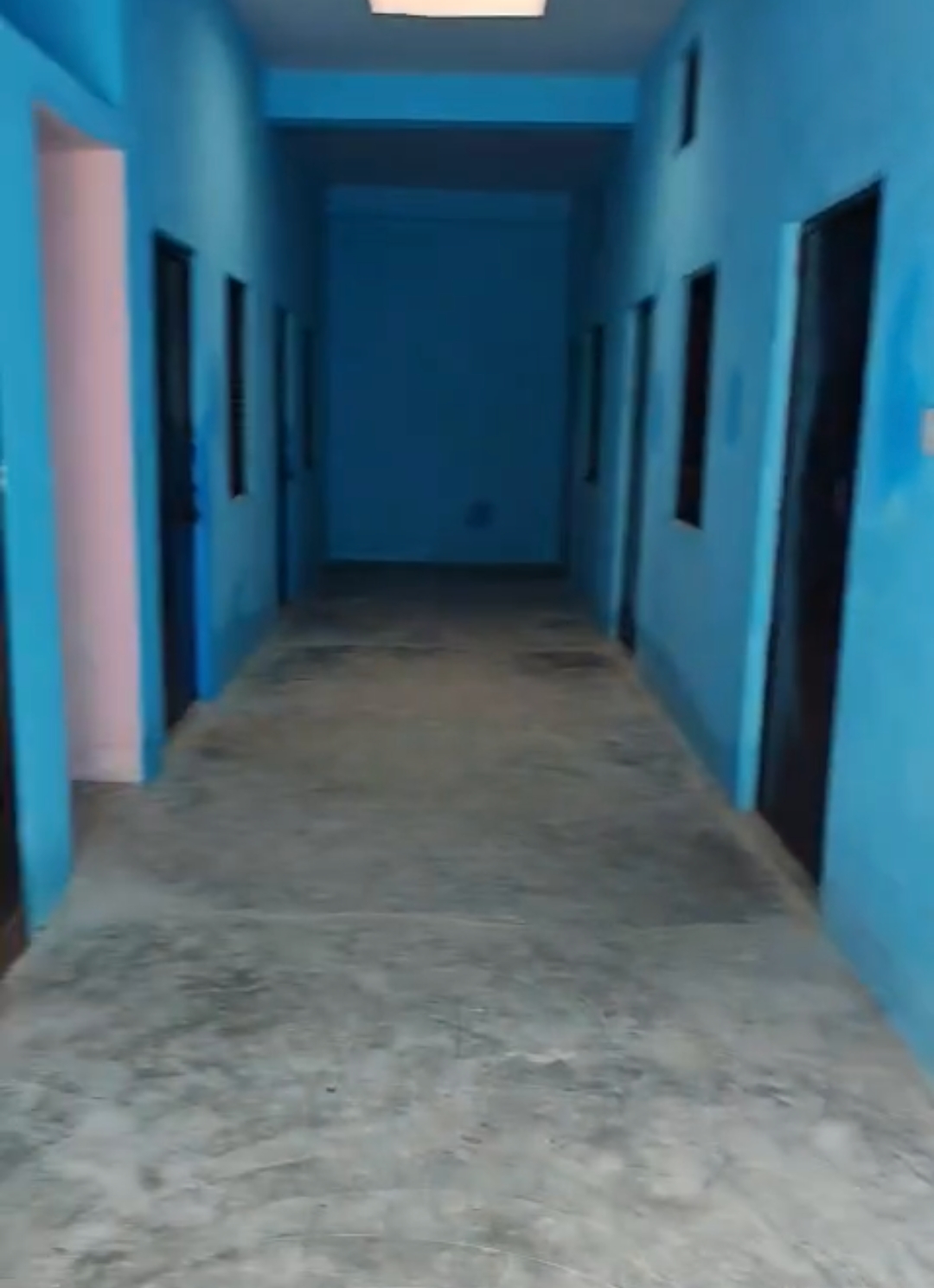 Semi Furnished single Room - Semi Furnished in Rooma kanpur nagar near axis college, Allen house college and KIT college., photo 4