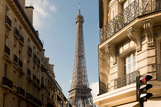 Elegant Eiffel View Apartment